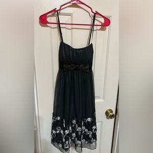 Stunning dress perfect for any occasion